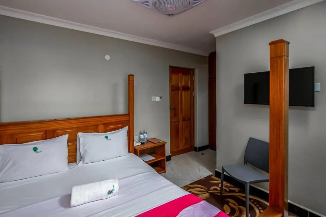 Hotell Palm Gardens And Guesthouse Kampala